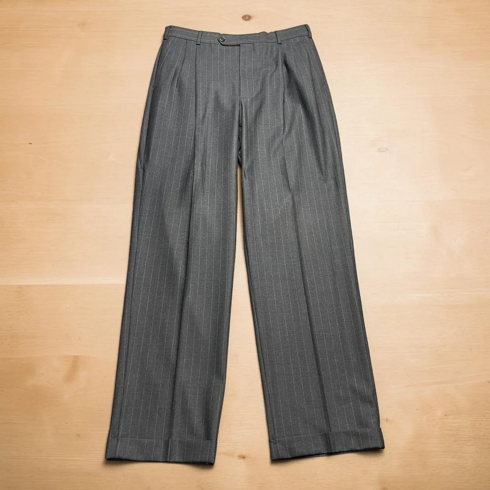 Brooks Brothers 346 Grey Pinstripe Suit 44L Blazer 34x33 Pleated Pants‎ Wool